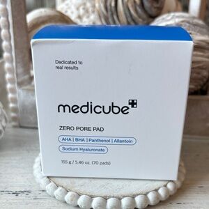 Medicube Zero Pore Pad